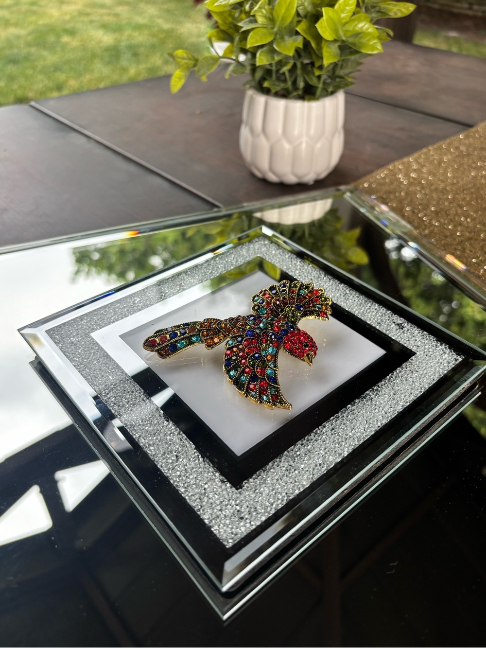 Heidi Daus Bird in Flight Brooch - Picture 3 of 10